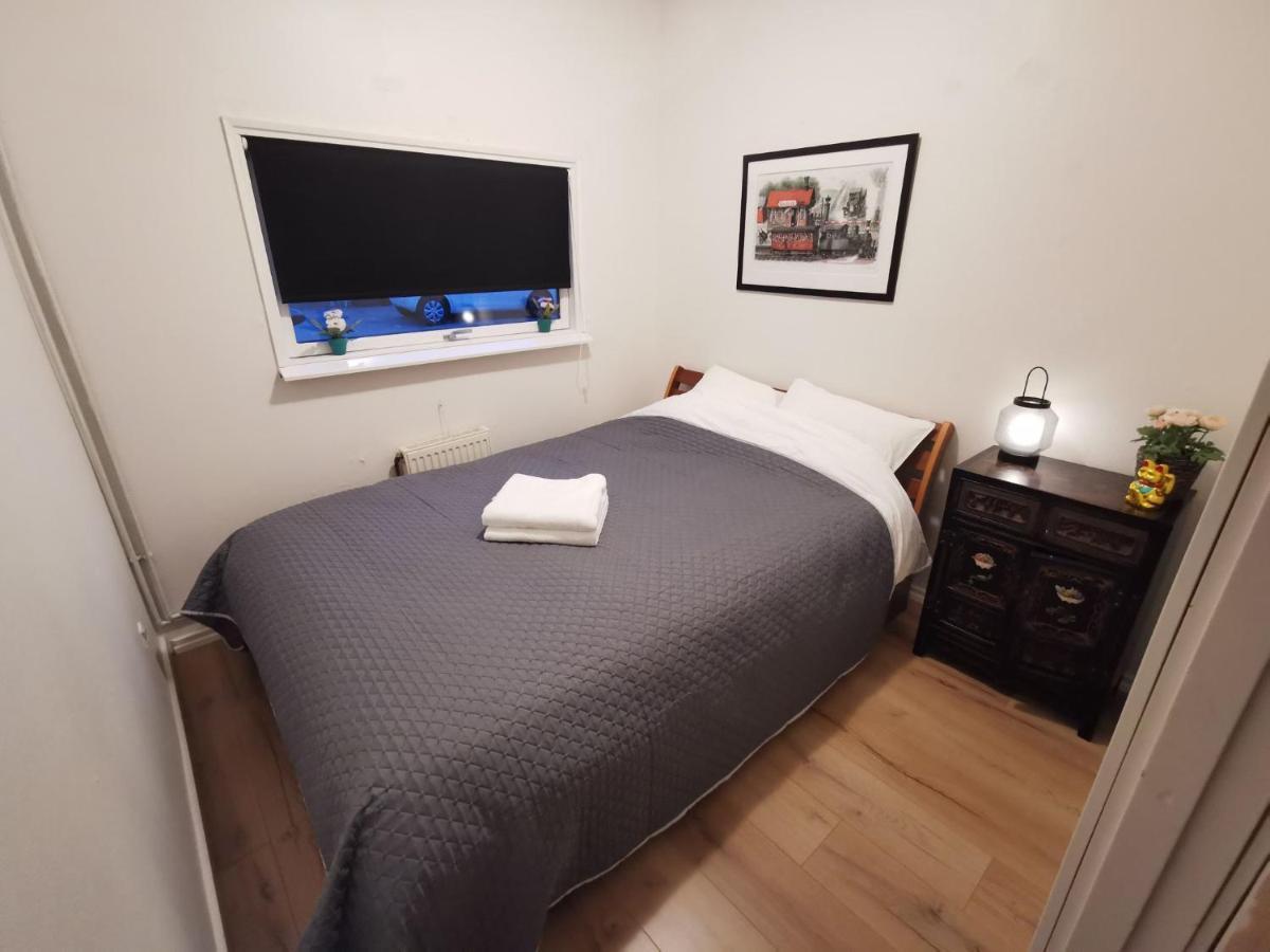 Cozy Room In The Heart Of Rodby! 5Km From Femern & Puttgarden! Buitenkant foto