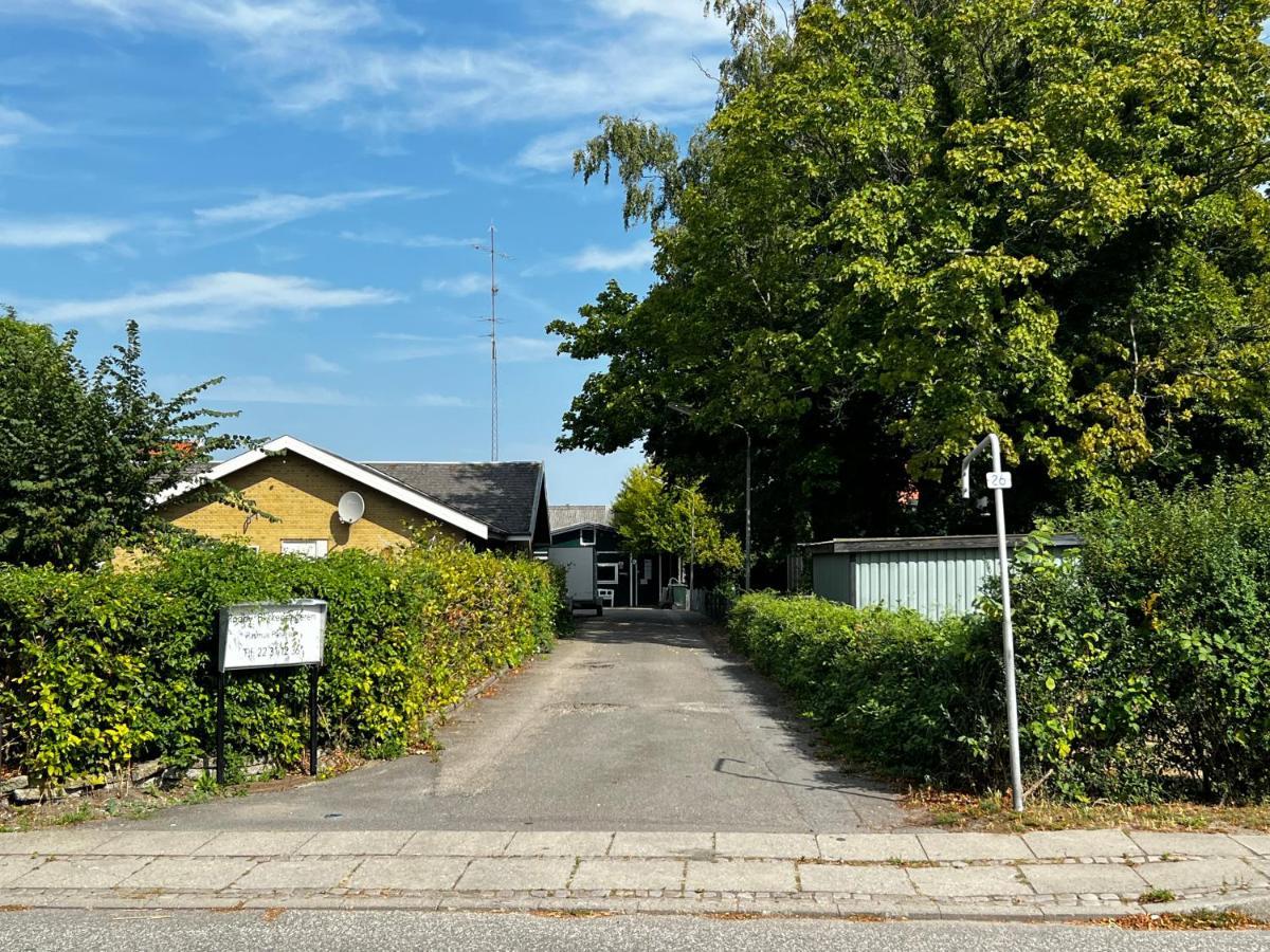 Cozy Room In The Heart Of Rodby! 5Km From Femern & Puttgarden! Buitenkant foto